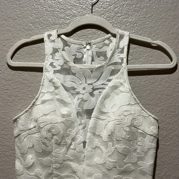 Minuet White Sequin Dress Size S Floral Pattern Sleeveless Prom Formal Wedding - Picture 3 of 12